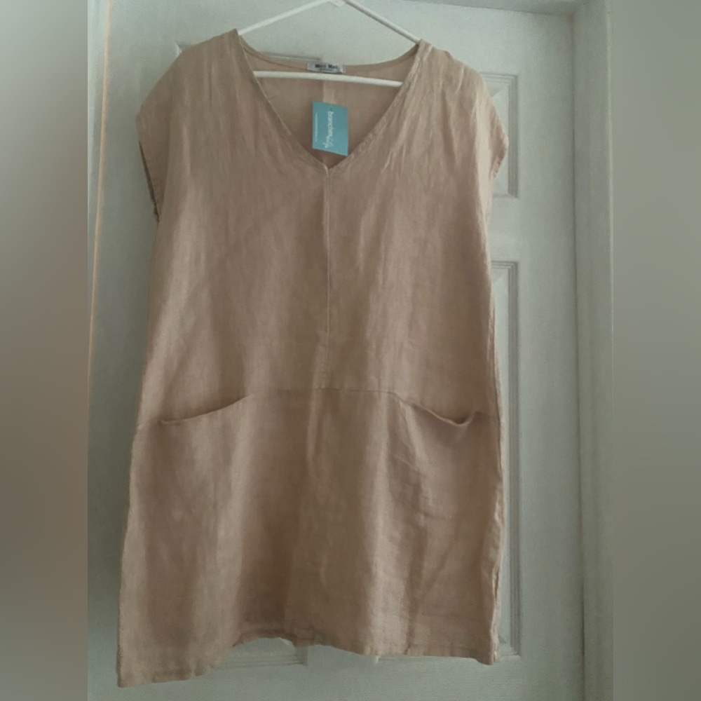 - Women’s Linen Tunic